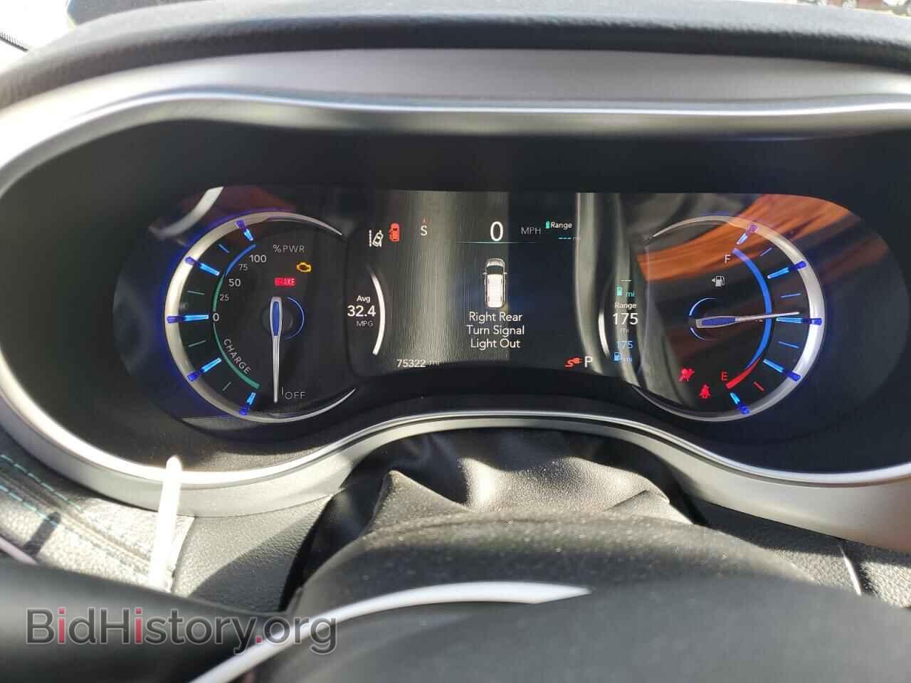 2017 CHRYSLER PACIFICA - VIN: 2C4RC1N72HR709234 - Photo 9