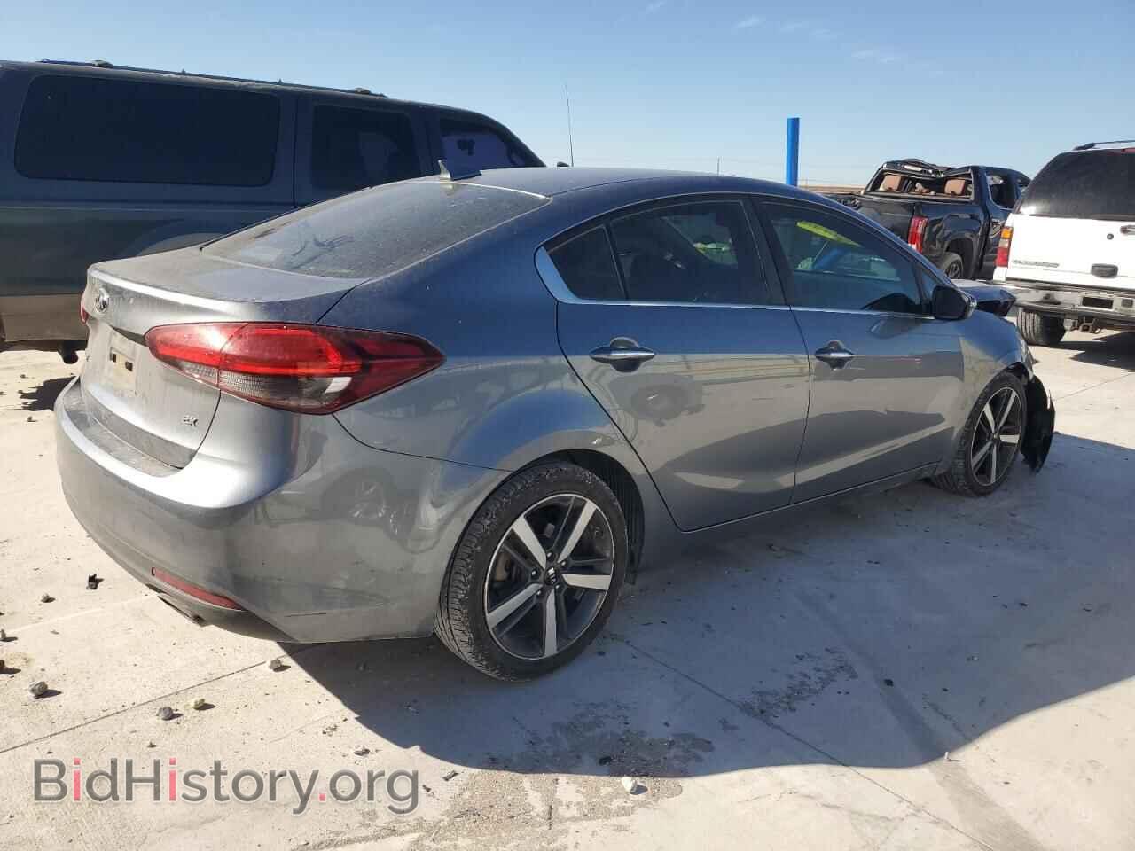 2017 KIA FORTE - VIN: 3KPFN4A8XHE092048 - Фото 3
