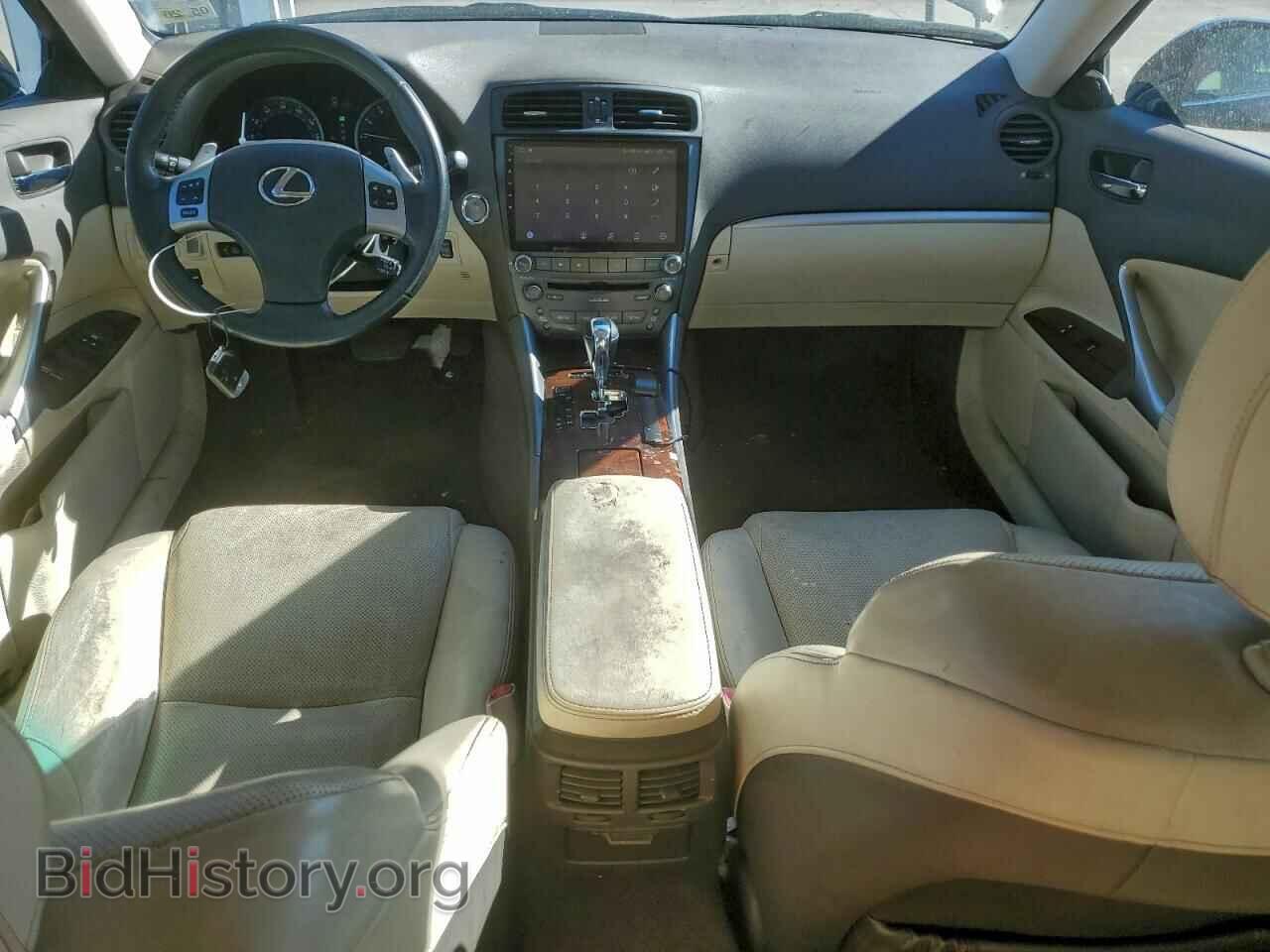2011 LEXUS IS - VIN: JTHBF5C28B5149729 - Photo 8