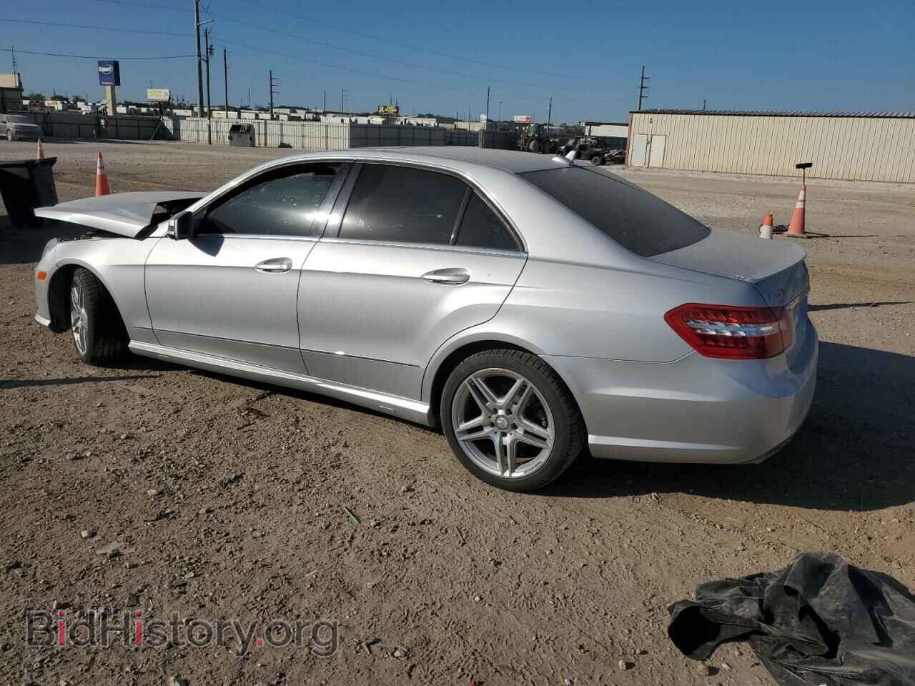 2013 MERCEDES-BENZ E-CLASS - VIN: WDDHF8JB4DA717152 - Фото 2