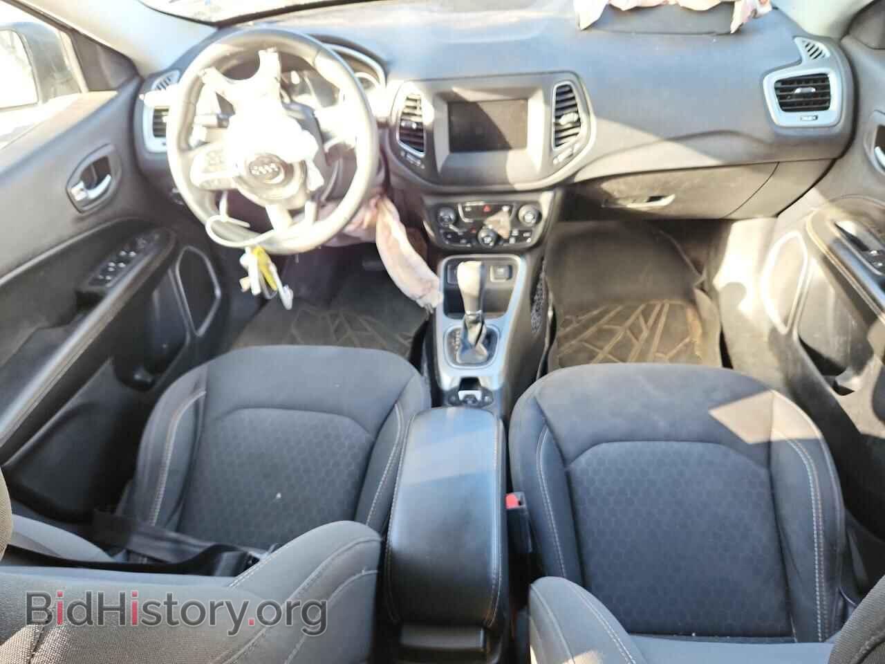 2019 JEEP COMPASS - VIN: 3C4NJCABXKT613060 - Фото 8