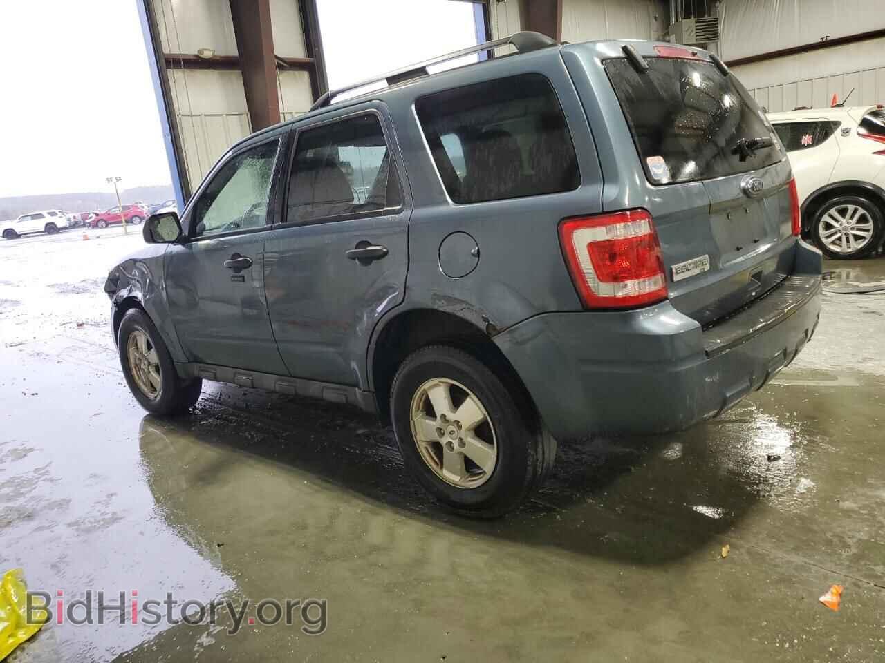 2011 FORD ESCAPE - VIN: 1FMCU9D79BKB14031 - Фото 2