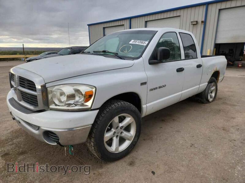 2007 Dodge RAM 1500 (VIN 1D7HU18217S245154) — фото 1 из 13, Copart, повреждение: бок
