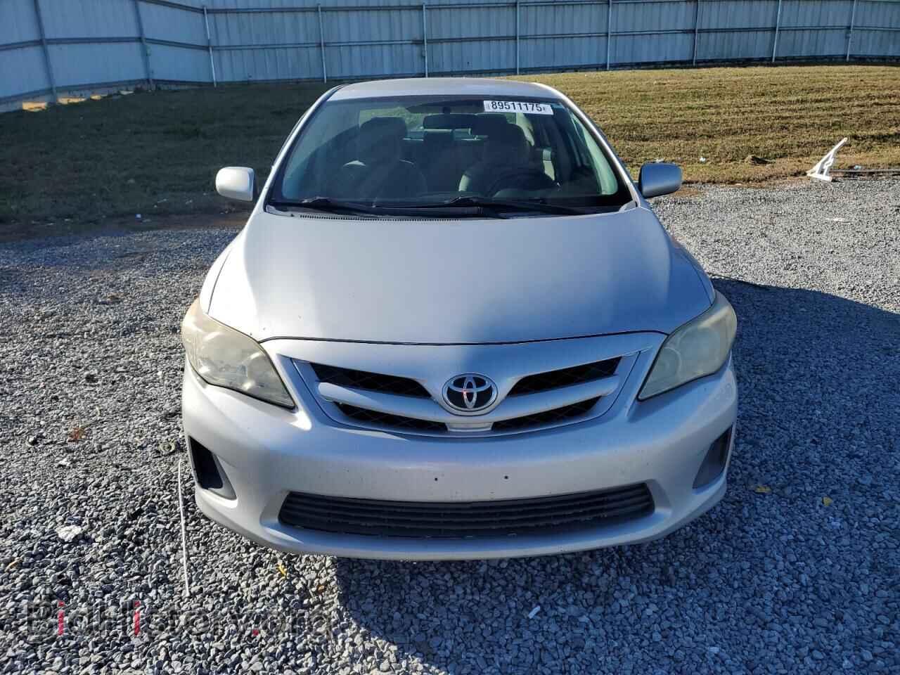 2011 TOYOTA COROLLA - VIN: 2T1BU4EE2BC570793 - Фото 5
