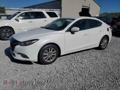 2017 Mazda 3 Sport, белый — VIN 3MZBN1U72HM154903, Copart