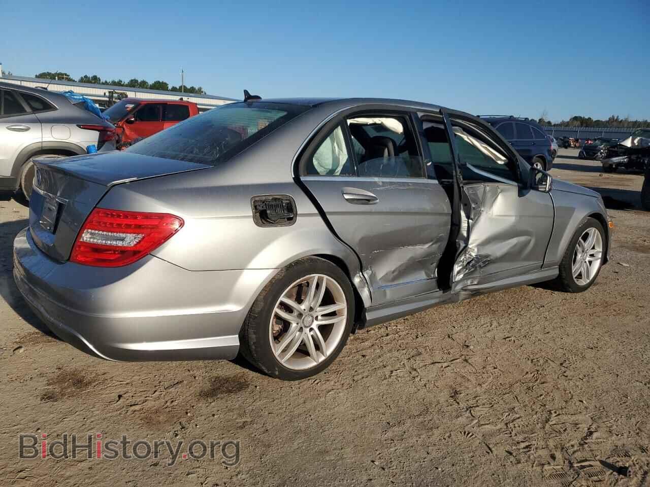 2014 MERCEDES-BENZ C-CLASS - VIN: WDDGF4HBXEA963294 - Фото 3