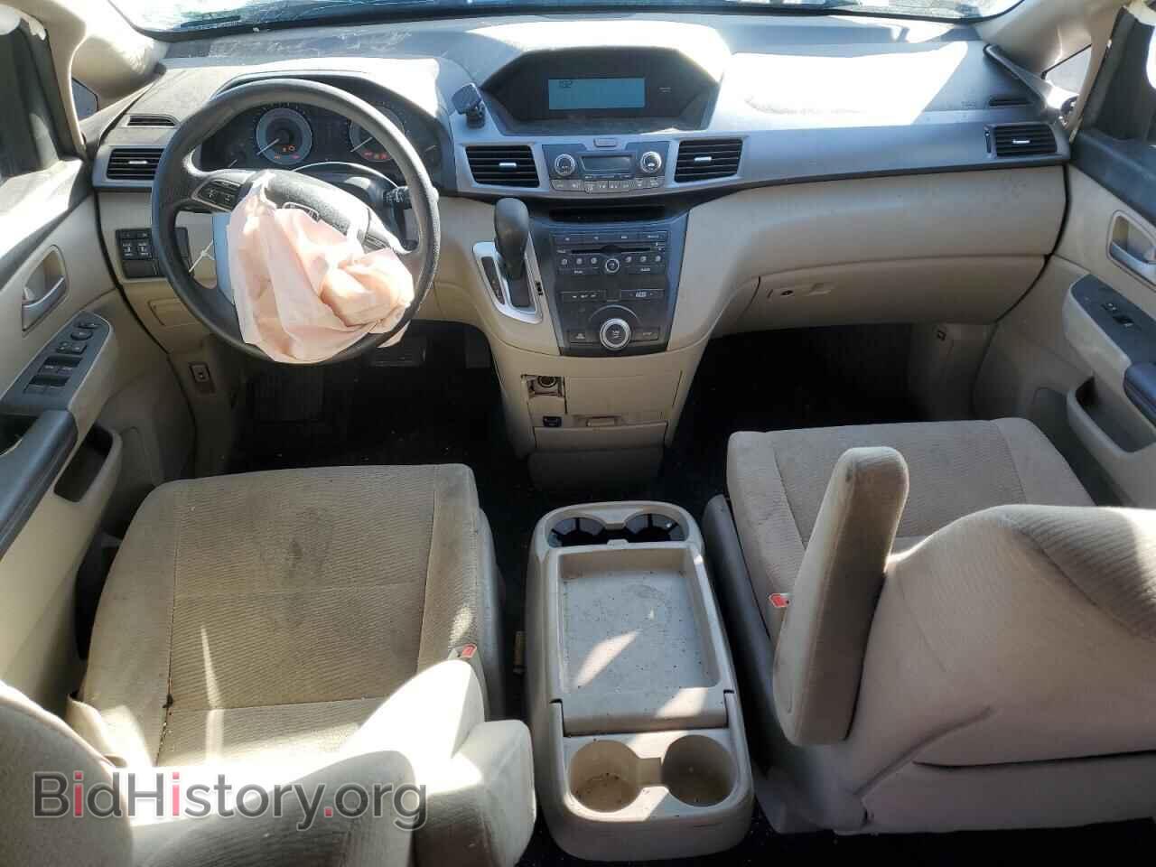 2011 HONDA All Models - VIN: 5FNRL5H46BB073820 - Photo 8
