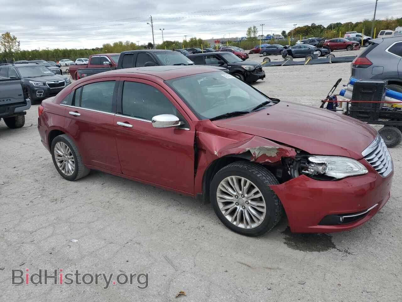 2011 CHRYSLER 200 - VIN: 1C3BC2FG7BN602033 - Фото 4