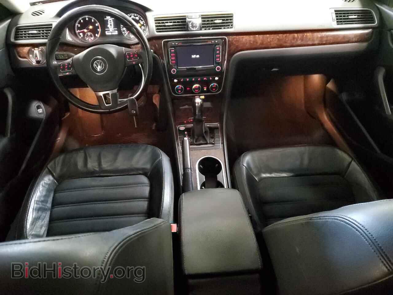2013 VOLKSWAGEN PASSAT - VIN: 1VWCP7A32DC069588 - Фото 8