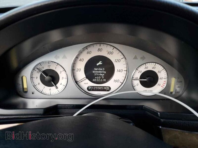 2007 Mercedes-Benz E-CLASS (VIN WDBUF56X77B053969) — photo 9 of 12