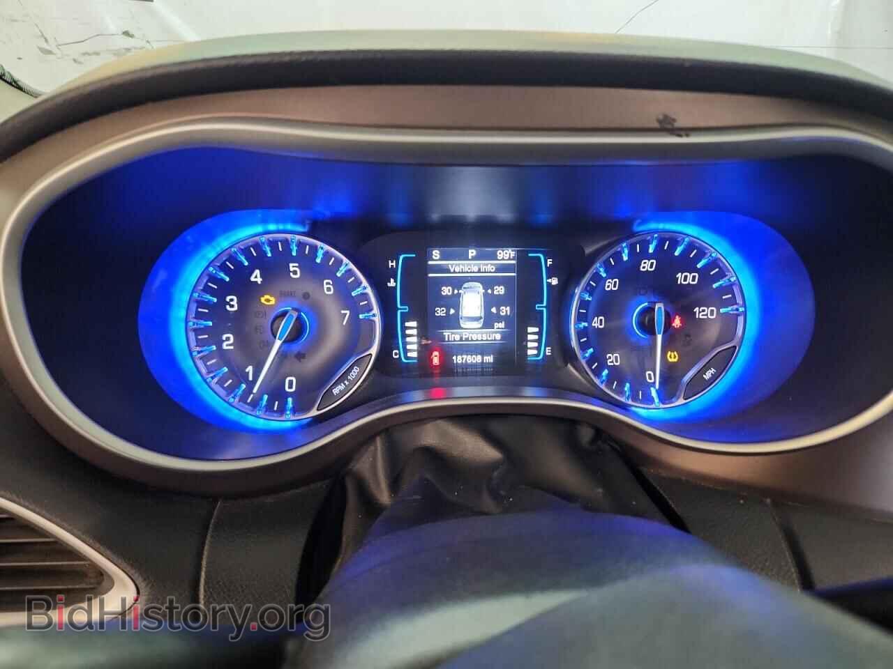 2017 CHRYSLER PACIFICA - VIN: 2C4RC1CGXHR571767 - Фото 9