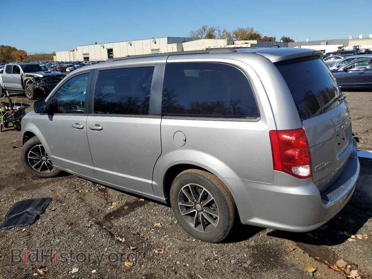 2018 DODGE CARAVAN - VIN: 2C4RDGEG3JR223893 - Фото 2