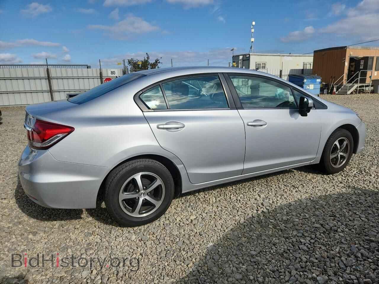2015 HONDA CIVIC - VIN: 2HGFB2F79FH519753 - Фото 3