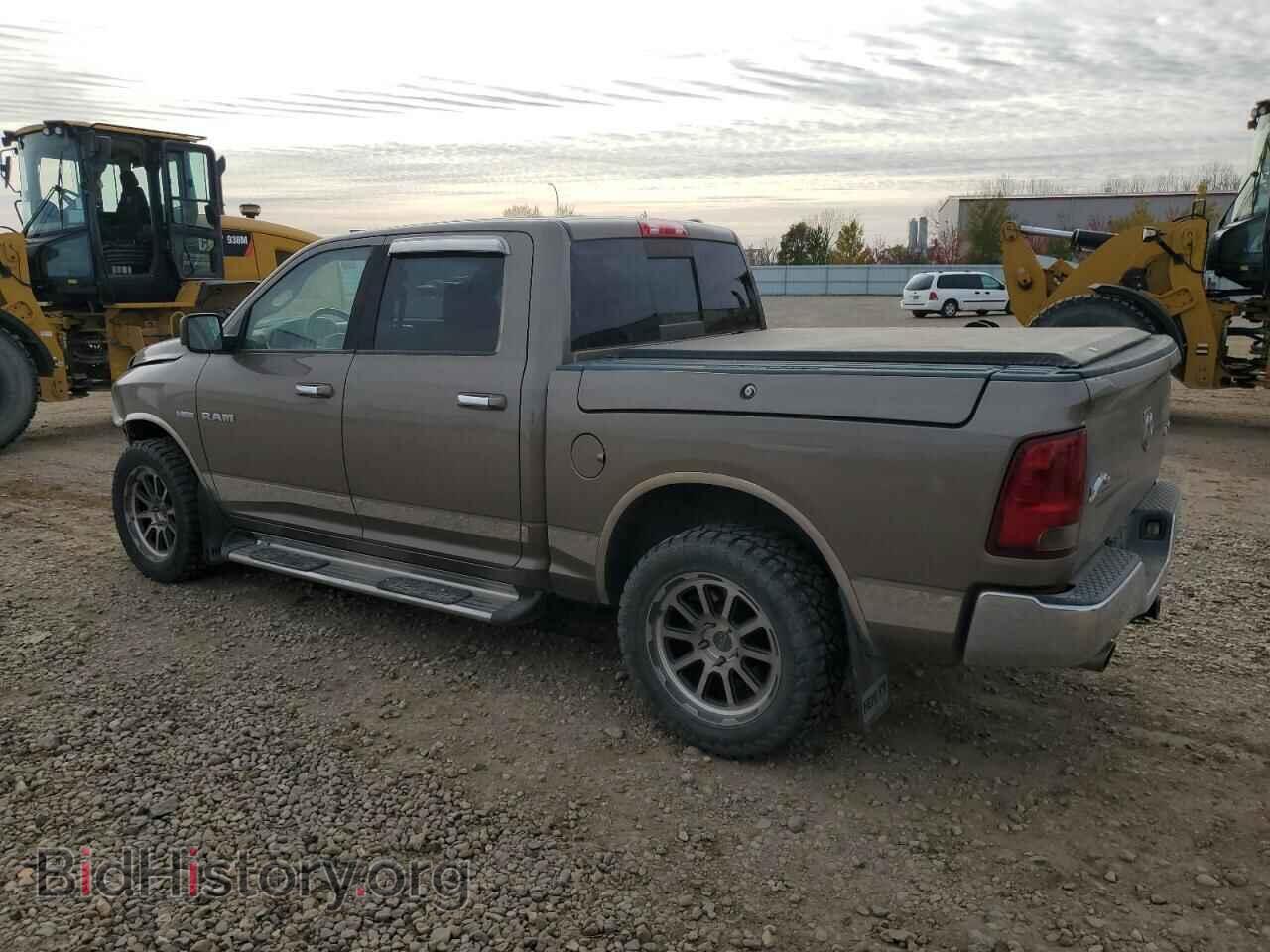 2009 DODGE All Models - VIN: 1D3HV13T59J531497 - Фото 2