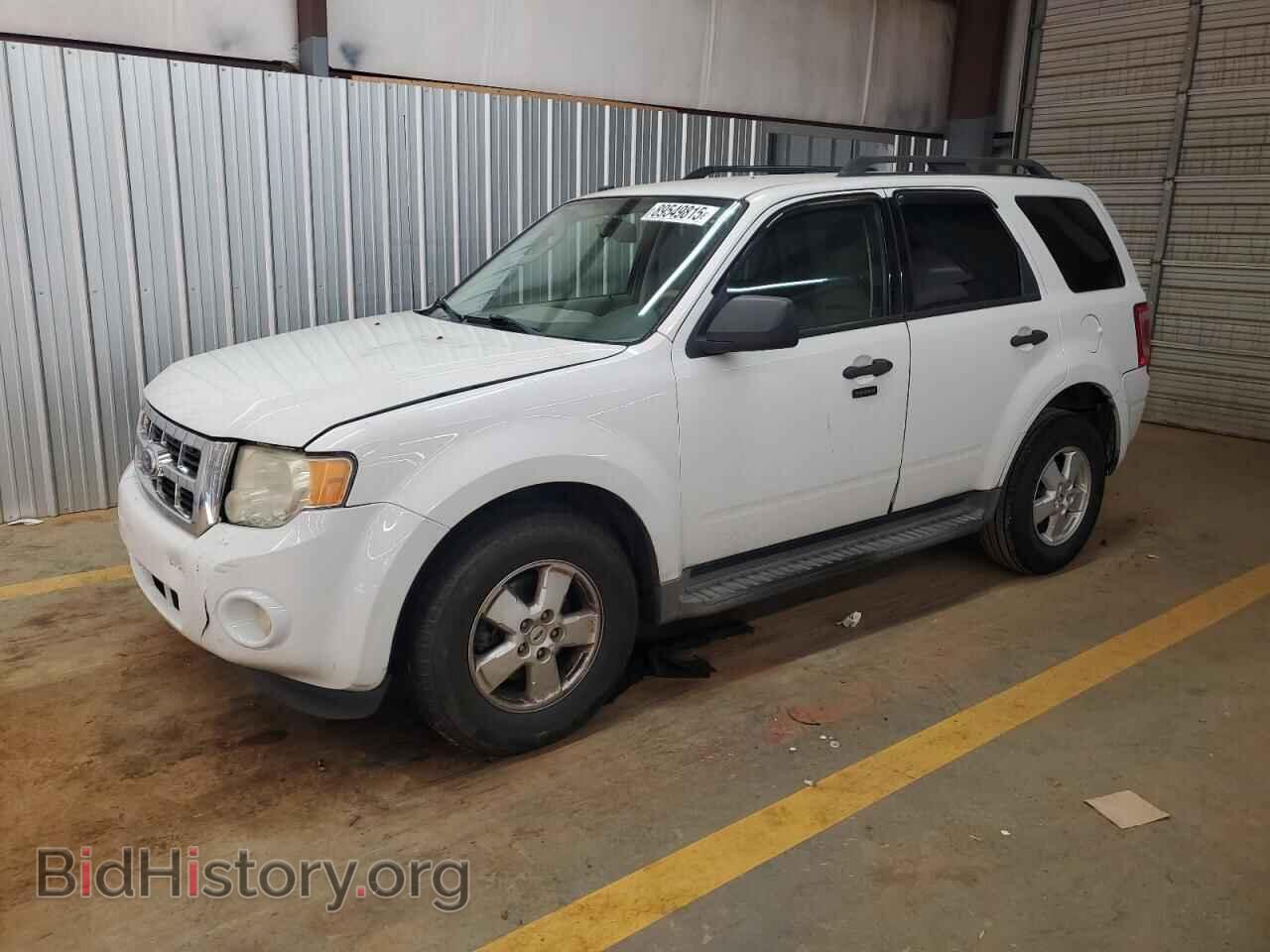 Фотография 1FMCU0DG1AKD20468 - FORD ESCAPE 2010