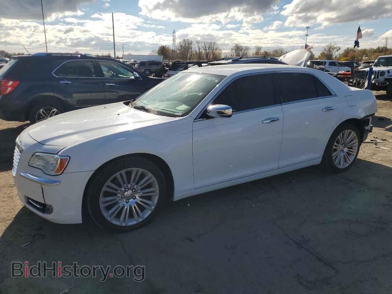 Фотография 2C3CCAET0EH189883 - CHRYSLER 300 2014