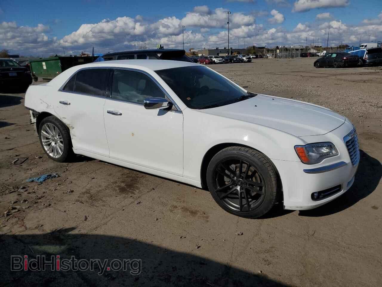 2014 CHRYSLER 300 - VIN: 2C3CCAET0EH189883 - Фото 4