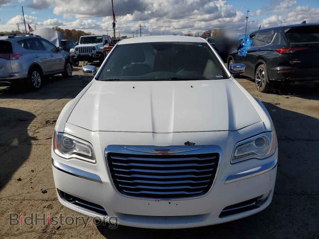2014 CHRYSLER 300 - VIN: 2C3CCAET0EH189883 - Фото 5