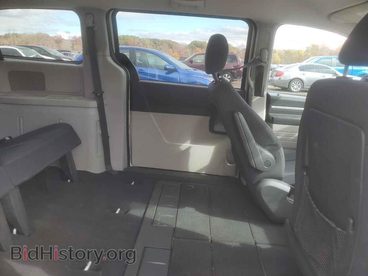 2010 DODGE CARAVAN - VIN: 2D4RN4DEXAR245372 - Photo 11