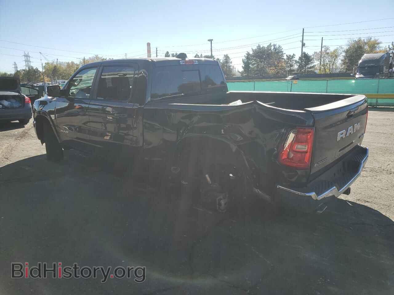 2025 RAM 1500 - VIN: 1C6SRFRP0SN629062 - Фото 2