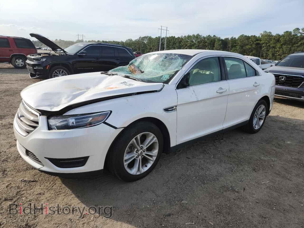Photo 1FAHP2E88JG111015 - FORD TAURUS 2018