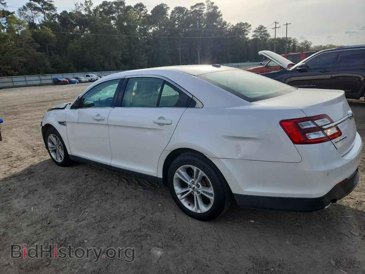 2018 FORD TAURUS - VIN: 1FAHP2E88JG111015 - Photo 2