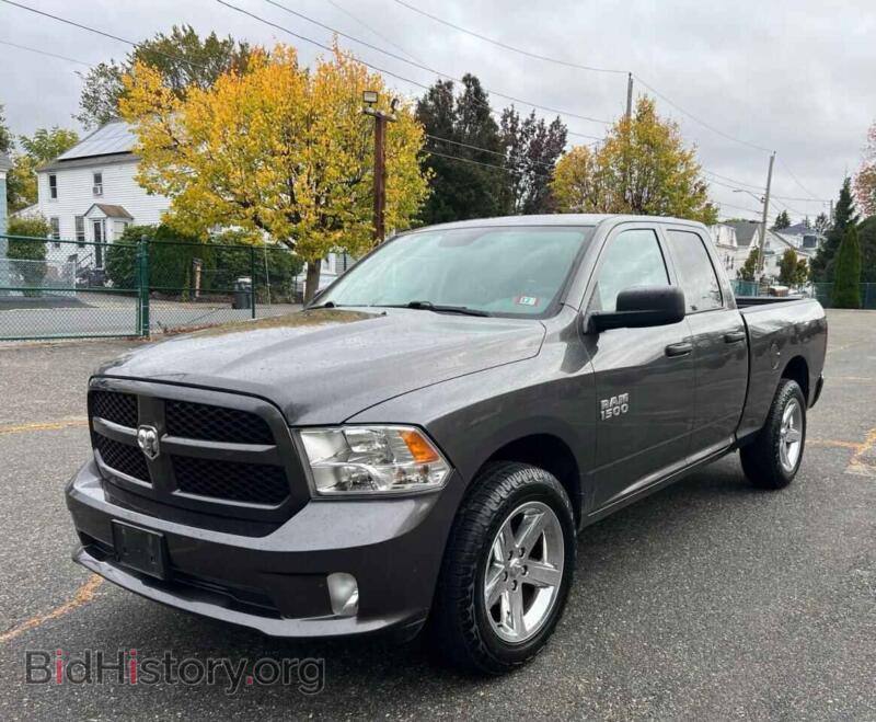 2018 RAM 1500 (VIN 1C6RR7FG5JS203019) — фото 2 из 10