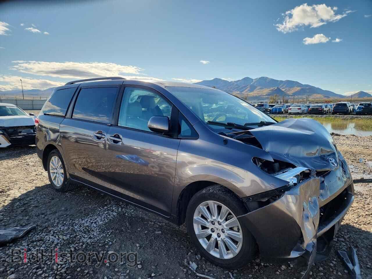 2011 TOYOTA All Models - VIN: 5TDDK3DC7BS008856 - Фото 4