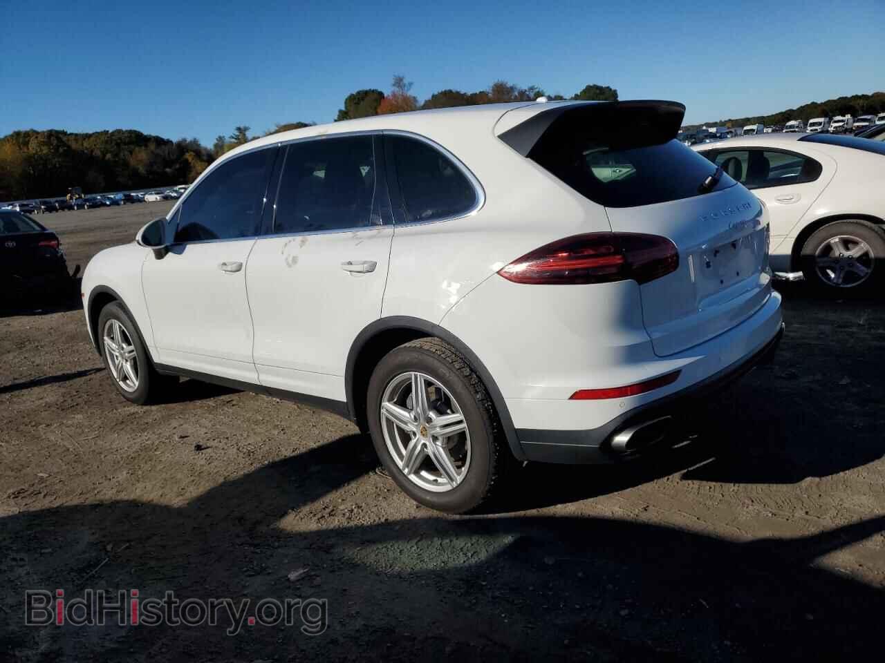 2016 PORSCHE CAYENNE - VIN: WP1AA2A24GLA05271 - Фото 2