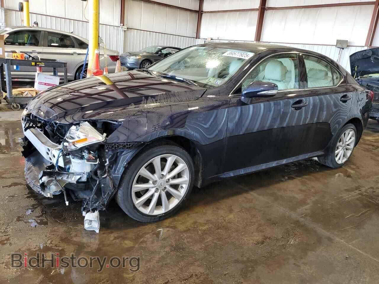 Photo JTHCF5C26A5040690 - LEXUS IS 2010