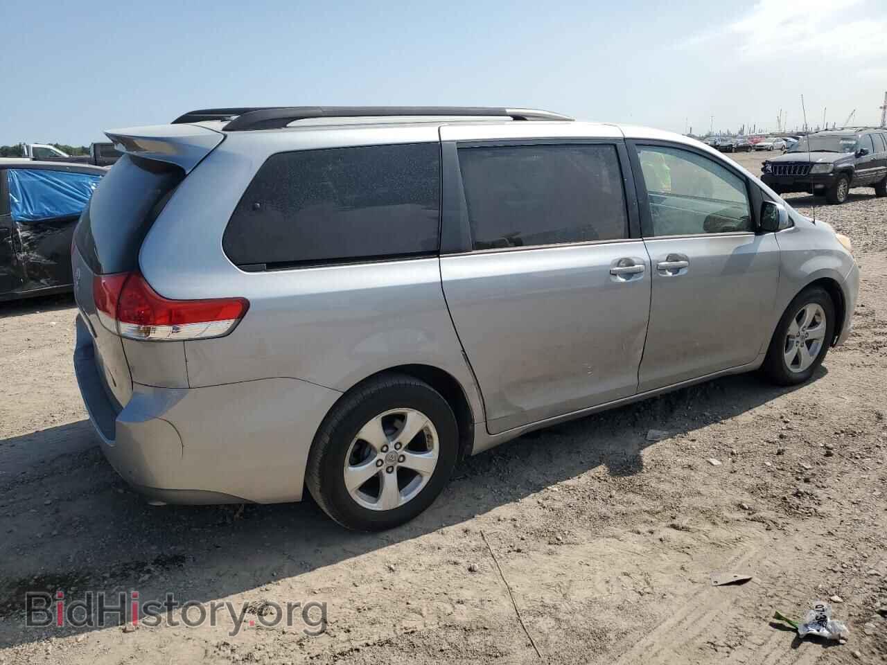 2012 TOYOTA All Models - VIN: 5TDKK3DC1CS276911 - Фото 3