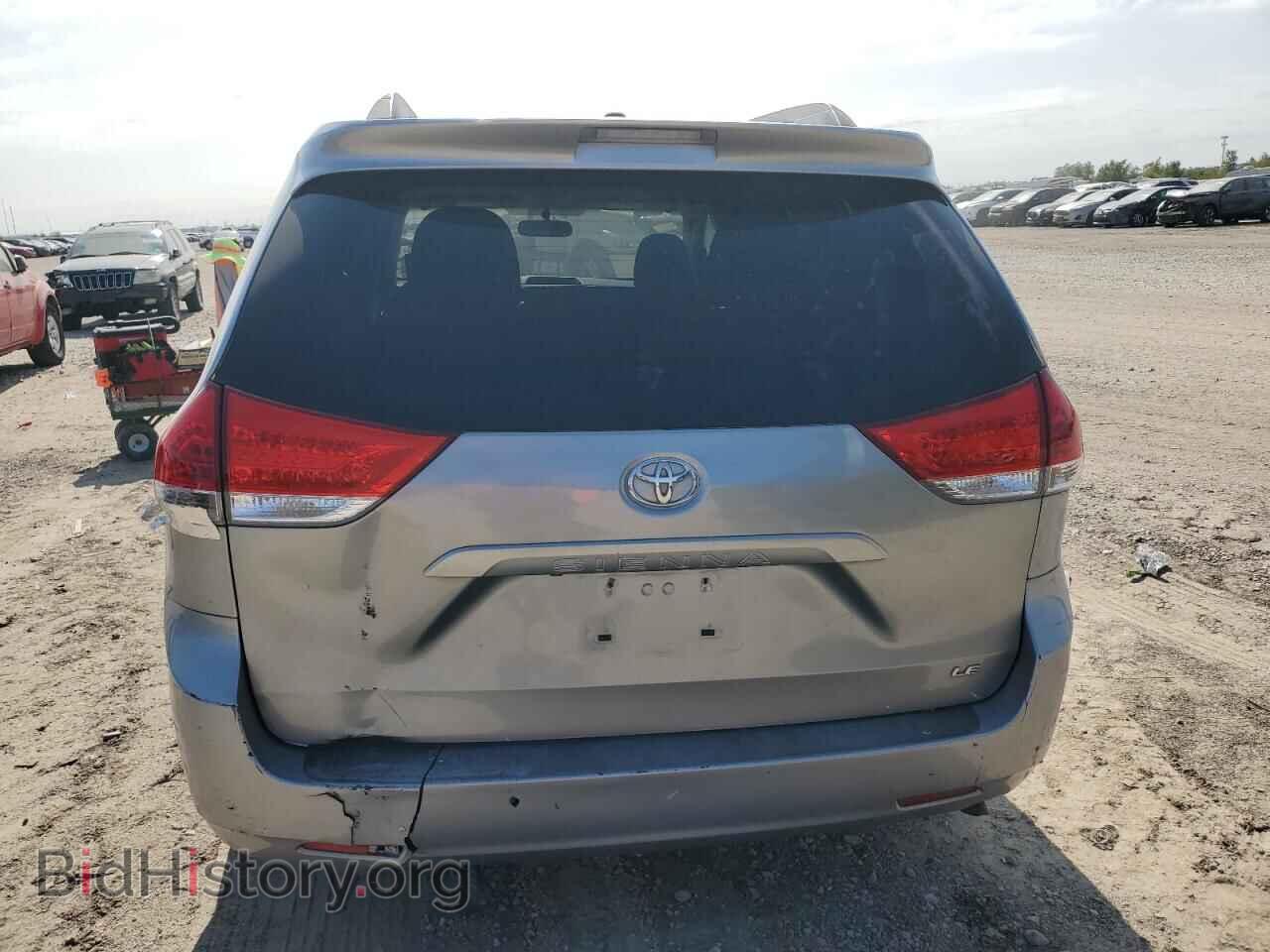 2012 TOYOTA All Models - VIN: 5TDKK3DC1CS276911 - Фото 6