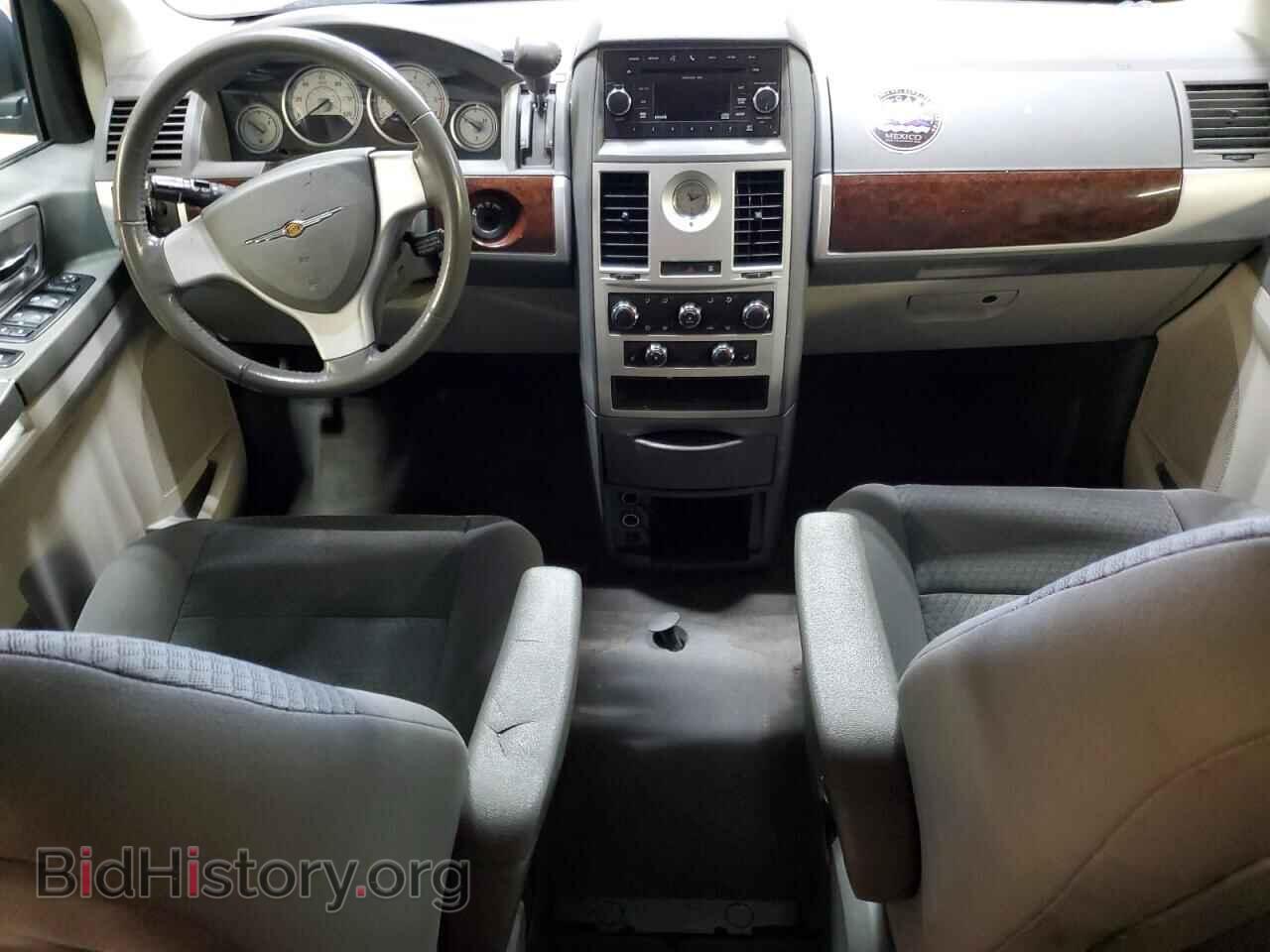 2010 CHRYSLER MINIVAN - VIN: 2A4RR5D19AR494972 - Photo 8