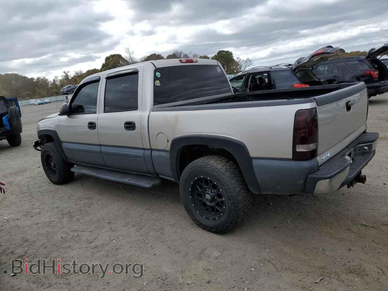 2005 GMC SIERRA - VIN: 2GTEK13T851131765 - Фото 2