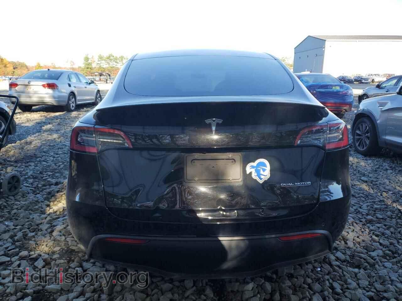 2022 TESLA MODEL Y - VIN: 7SAYGDEF2NF346498 - Photo 6