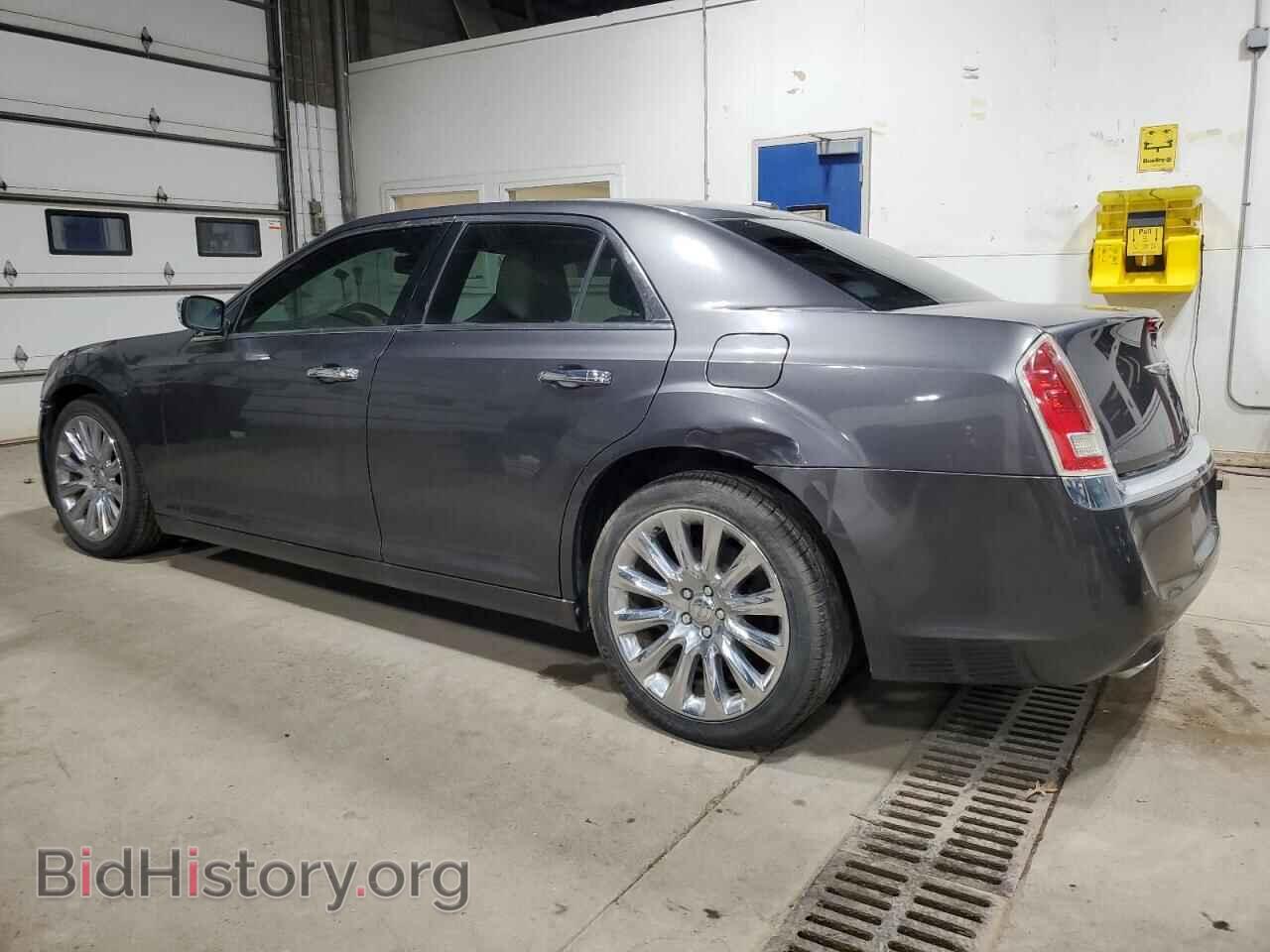 2014 CHRYSLER 300 - VIN: 2C3CCAAG2EH337105 - Фото 2