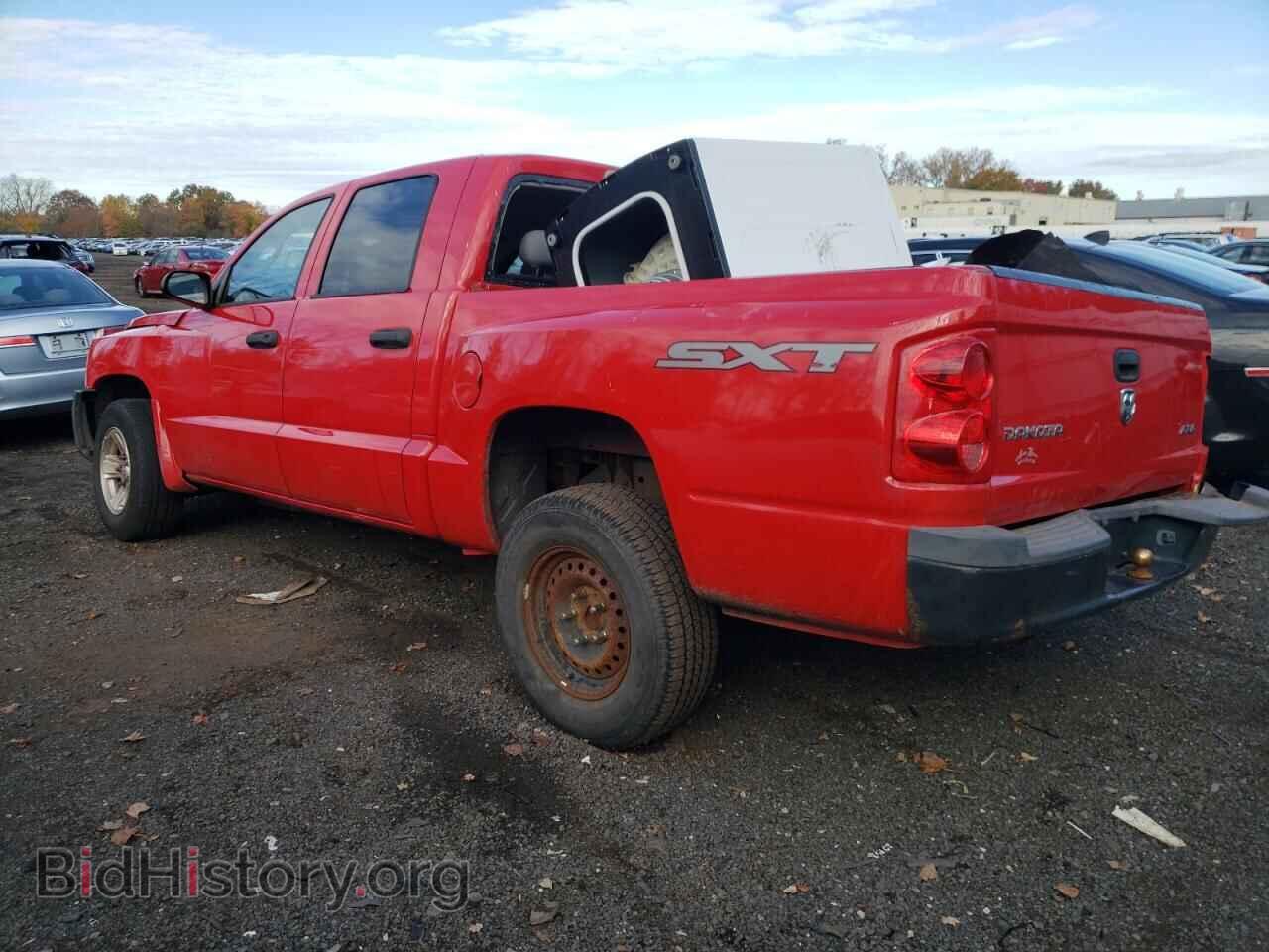 2008 DODGE DAKOTA - VIN: 1D7HW38K58S615352 - Фото 2
