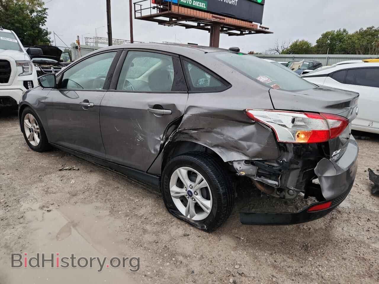 2013 FORD FOCUS - VIN: 1FADP3F22DL334323 - Фото 2