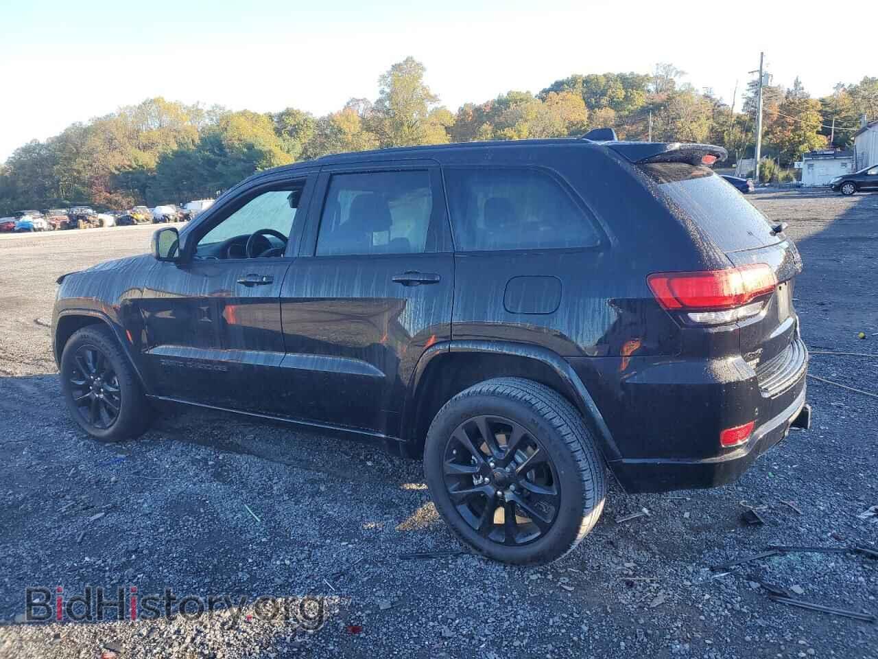 2017 JEEP GRAND CHER - VIN: 1C4RJFAG2HC866411 - Фото 2