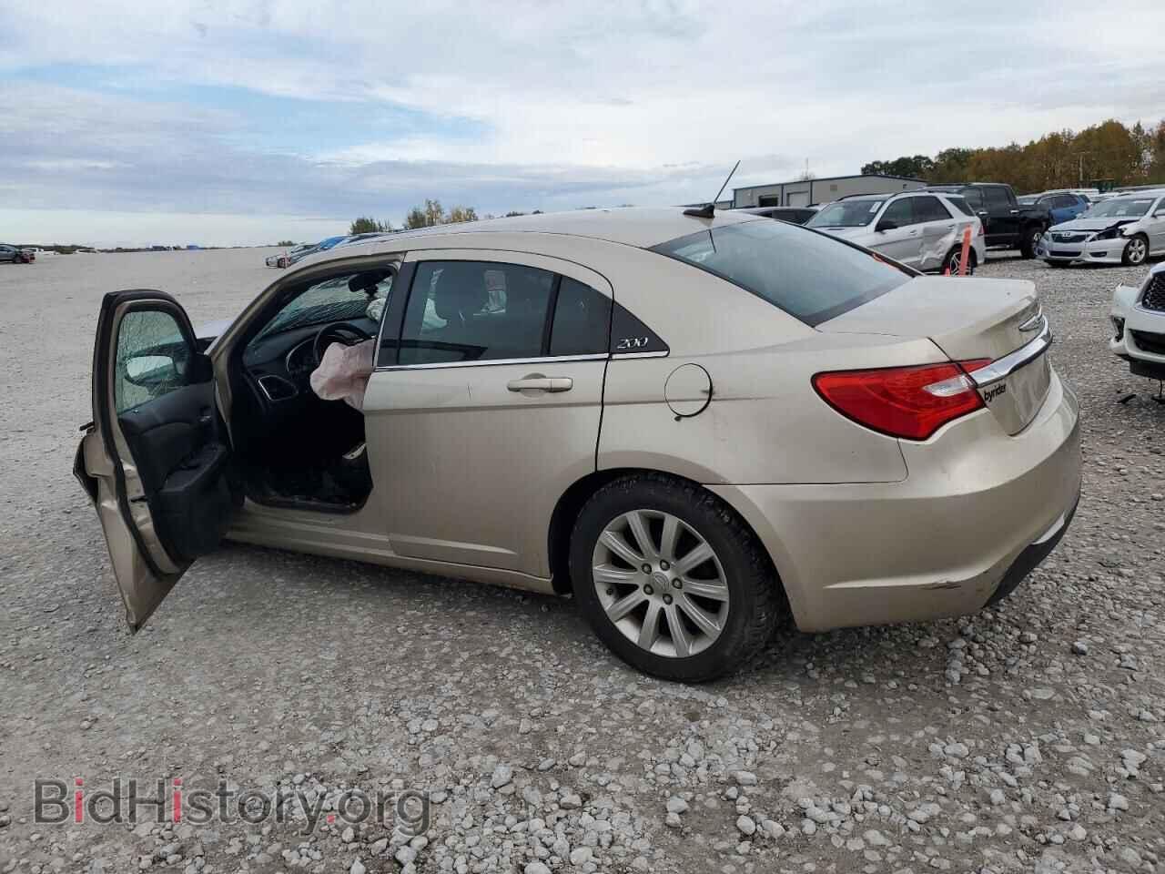 2013 CHRYSLER 200 - VIN: 1C3CCBBB8DN592954 - Фото 2