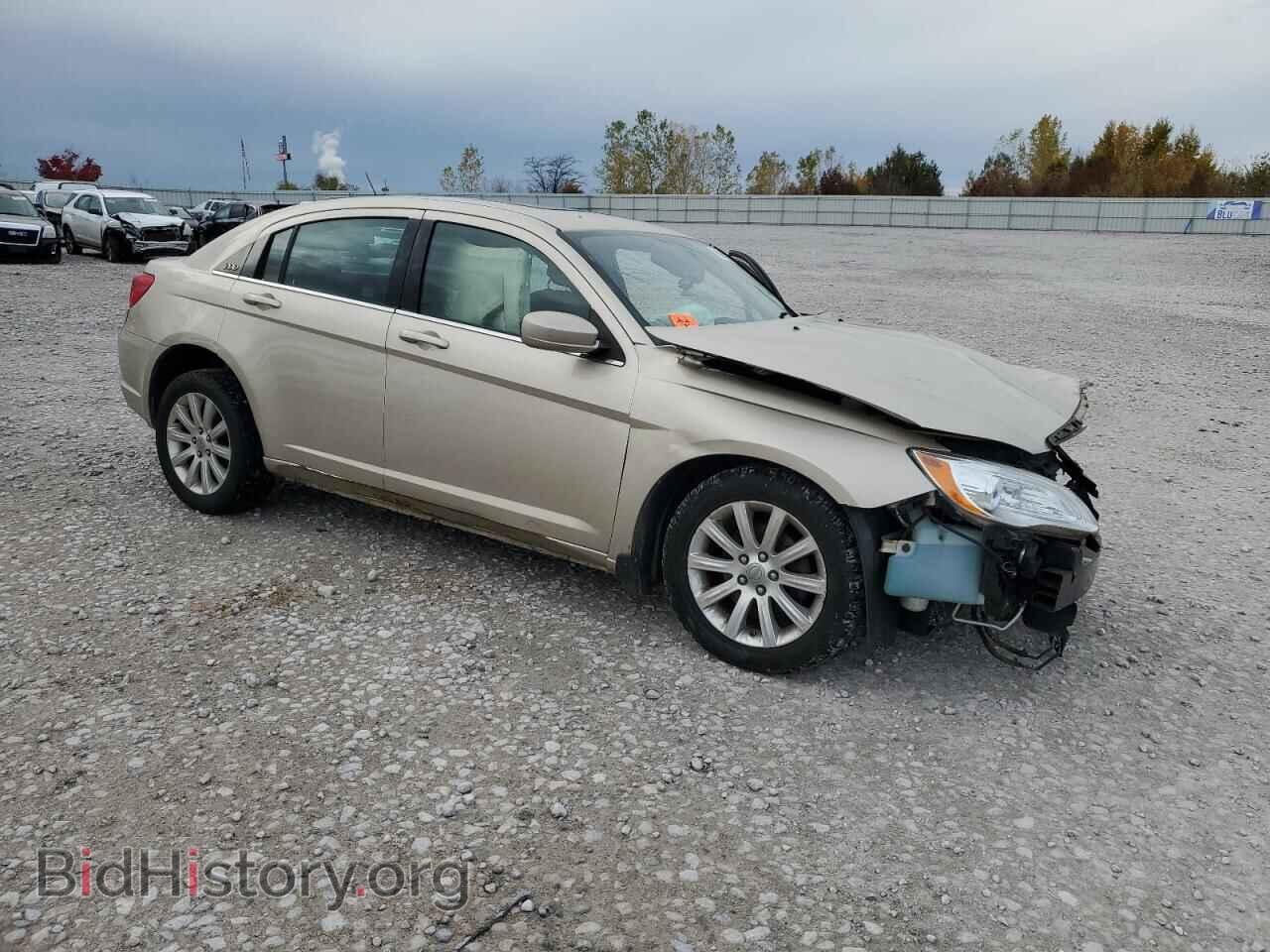 2013 CHRYSLER 200 - VIN: 1C3CCBBB8DN592954 - Фото 4