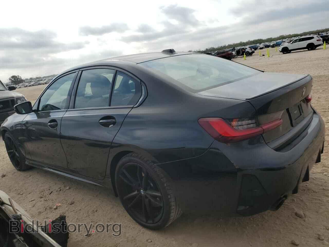 2023 BMW 3 SERIES - VIN: 3MW69FF07P8D30046 - Фото 2