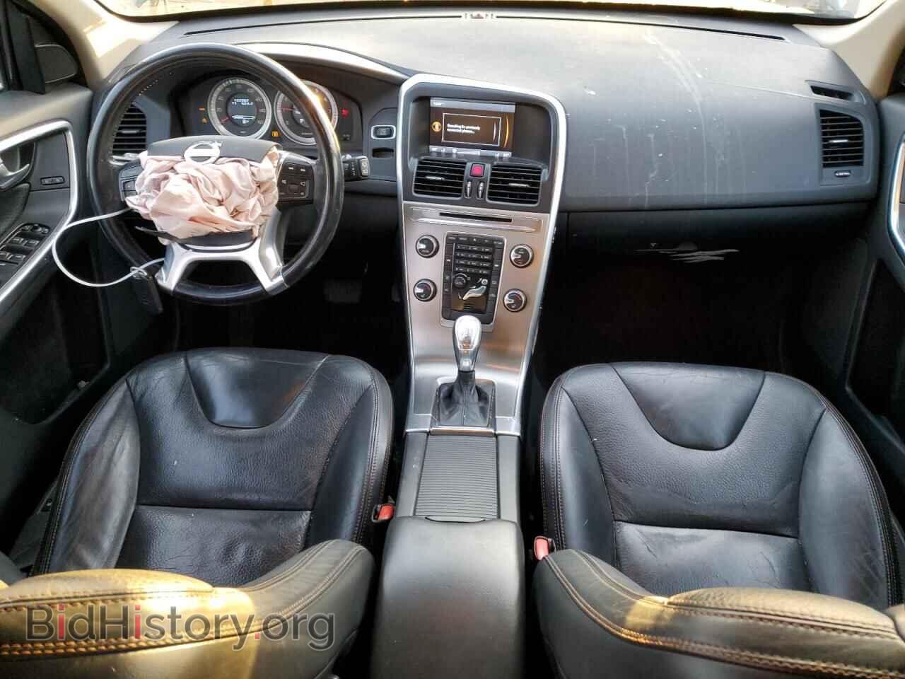 2013 VOLVO XC60 - VIN: YV4902DZ2D2430700 - Фото 8