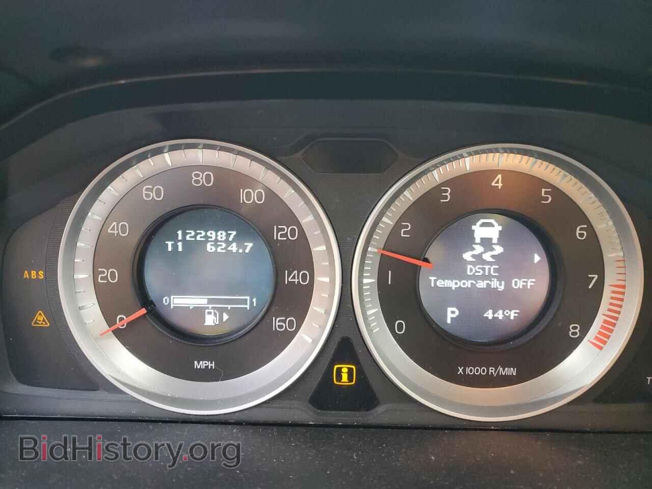 2013 VOLVO XC60 - VIN: YV4902DZ2D2430700 - Фото 9