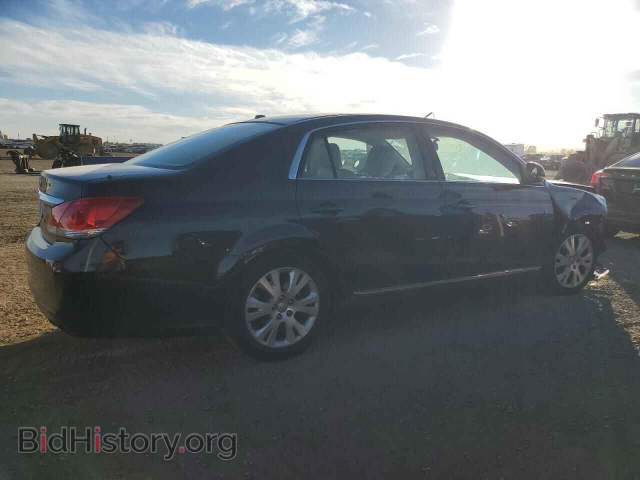 2011 TOYOTA AVALON - VIN: 4T1BK3DB3BU379888 - Фото 3
