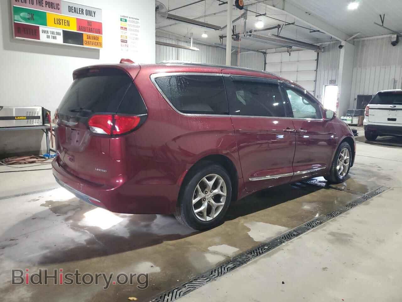 2019 CHRYSLER PACIFICA - VIN: 2C4RC1GG0KR679011 - Фото 3