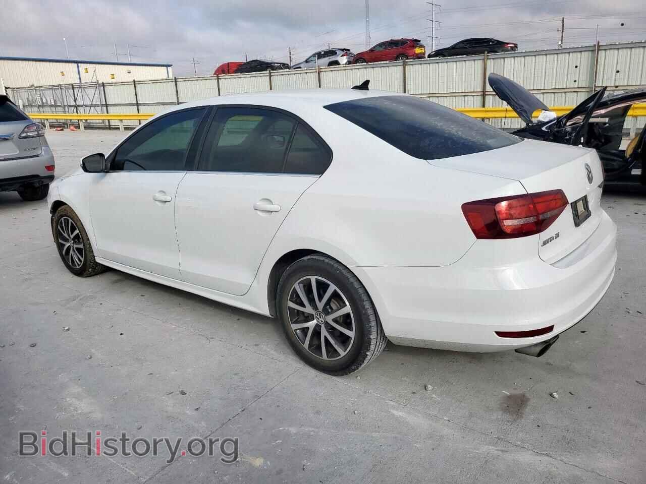2017 VOLKSWAGEN JETTA - VIN: 3VWDB7AJ9HM251441 - Фото 2
