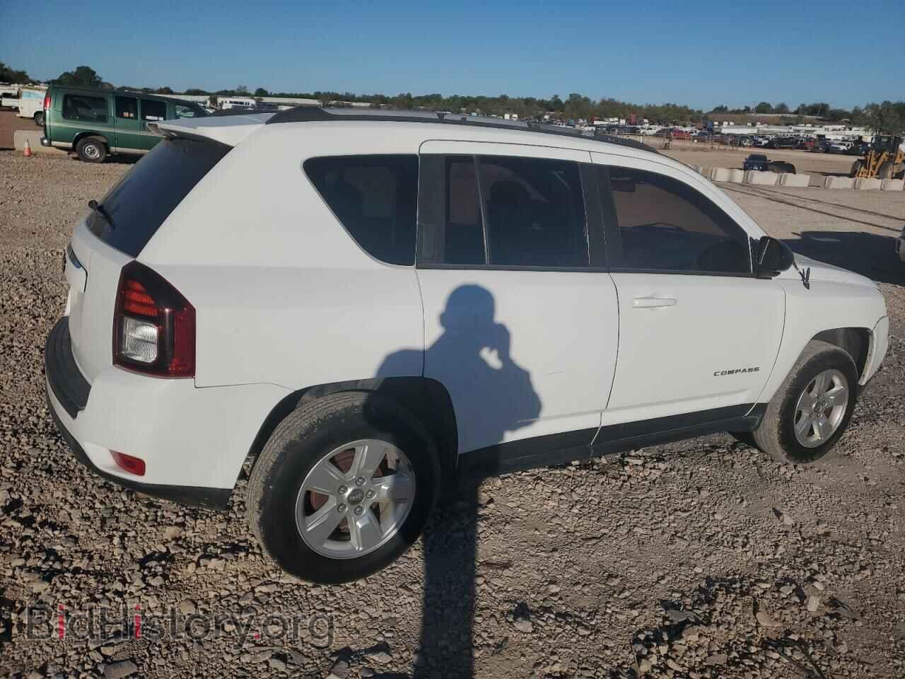 2015 JEEP COMPASS - VIN: 1C4NJCBA5FD284740 - Фото 3