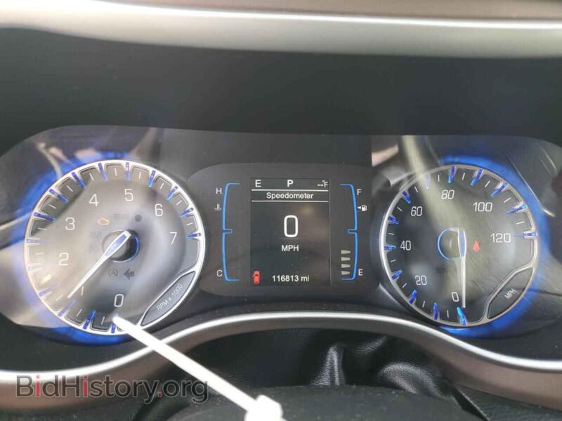 2017 Chrysler PACIFICA (VIN 2C4RC1DG7HR677950) — фото 9 из 13