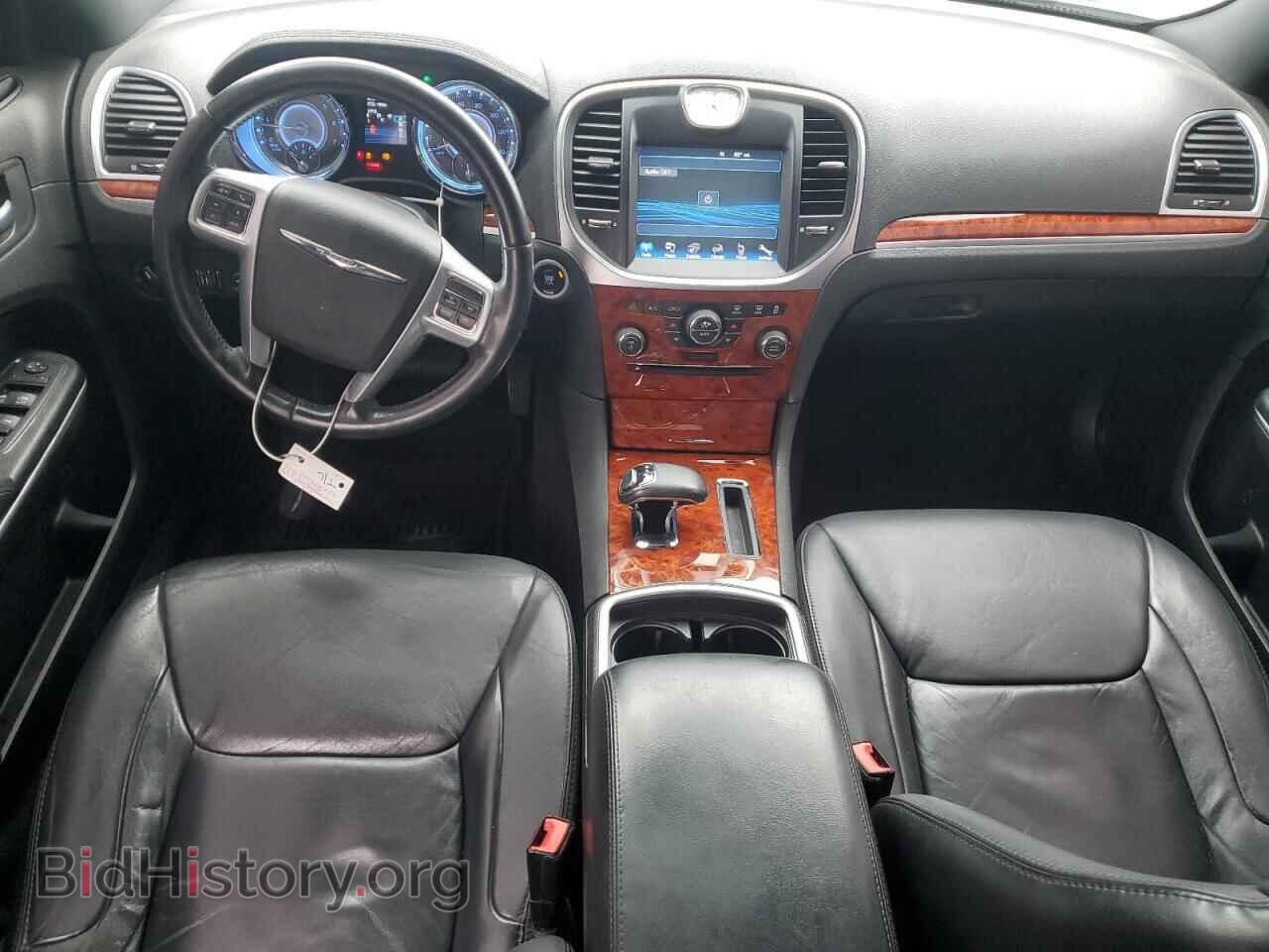 2014 CHRYSLER 300 - VIN: 2C3CCAAG2EH327089 - Фото 8